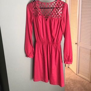 Hot pink stunner summer dress! Fits right at knee